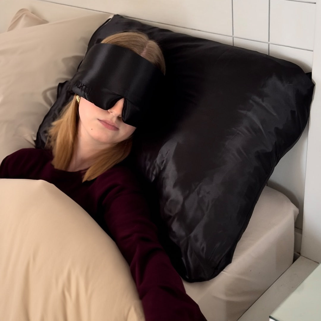 Numi™ - Beauty Triangle Sleep Mask